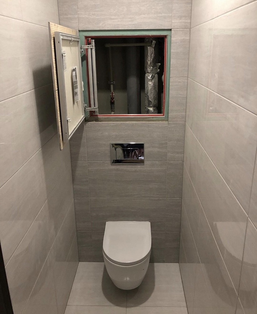 Евроформат ЕТР 60-60 в туалете над инсталляцией