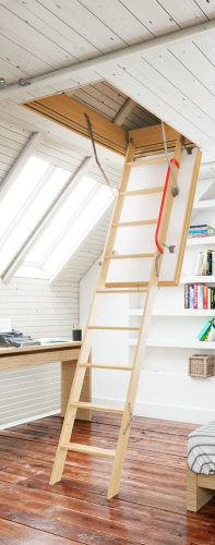 Фото Чердачная лестница Docke LUX 70x120x300 в интернет-магазине napolke.by