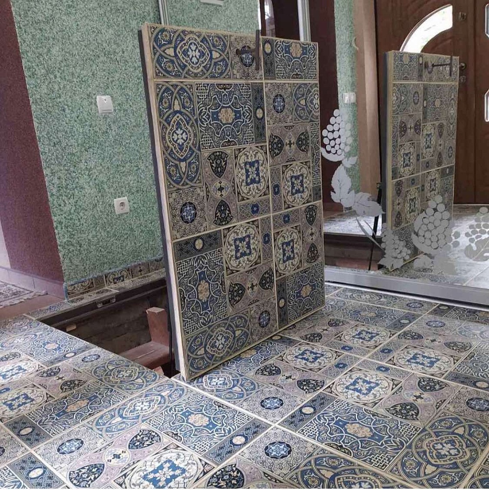 Люк напольный под плитку