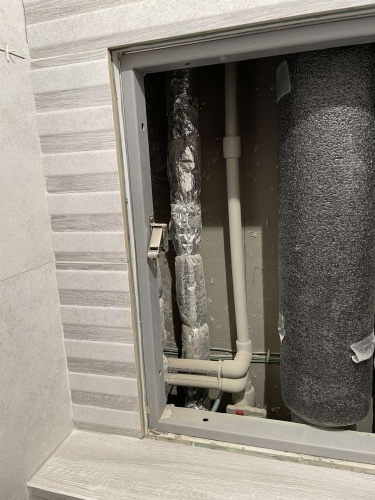 Фото Люк под плитку Евростандарт 25х30 в интернет-магазине napolke.by