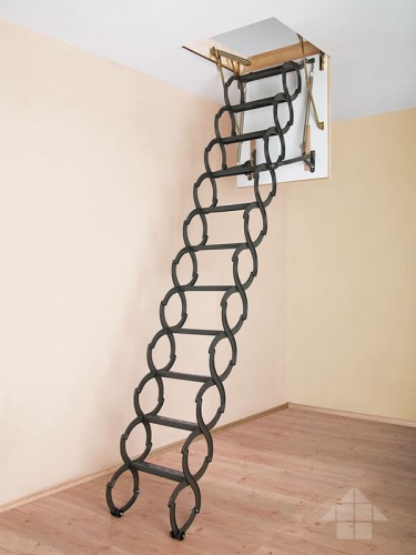 Фото Лестница ножничная термоизоляционная Fakro LSТ-B 70x120x280 в интернет-магазине napolke.by